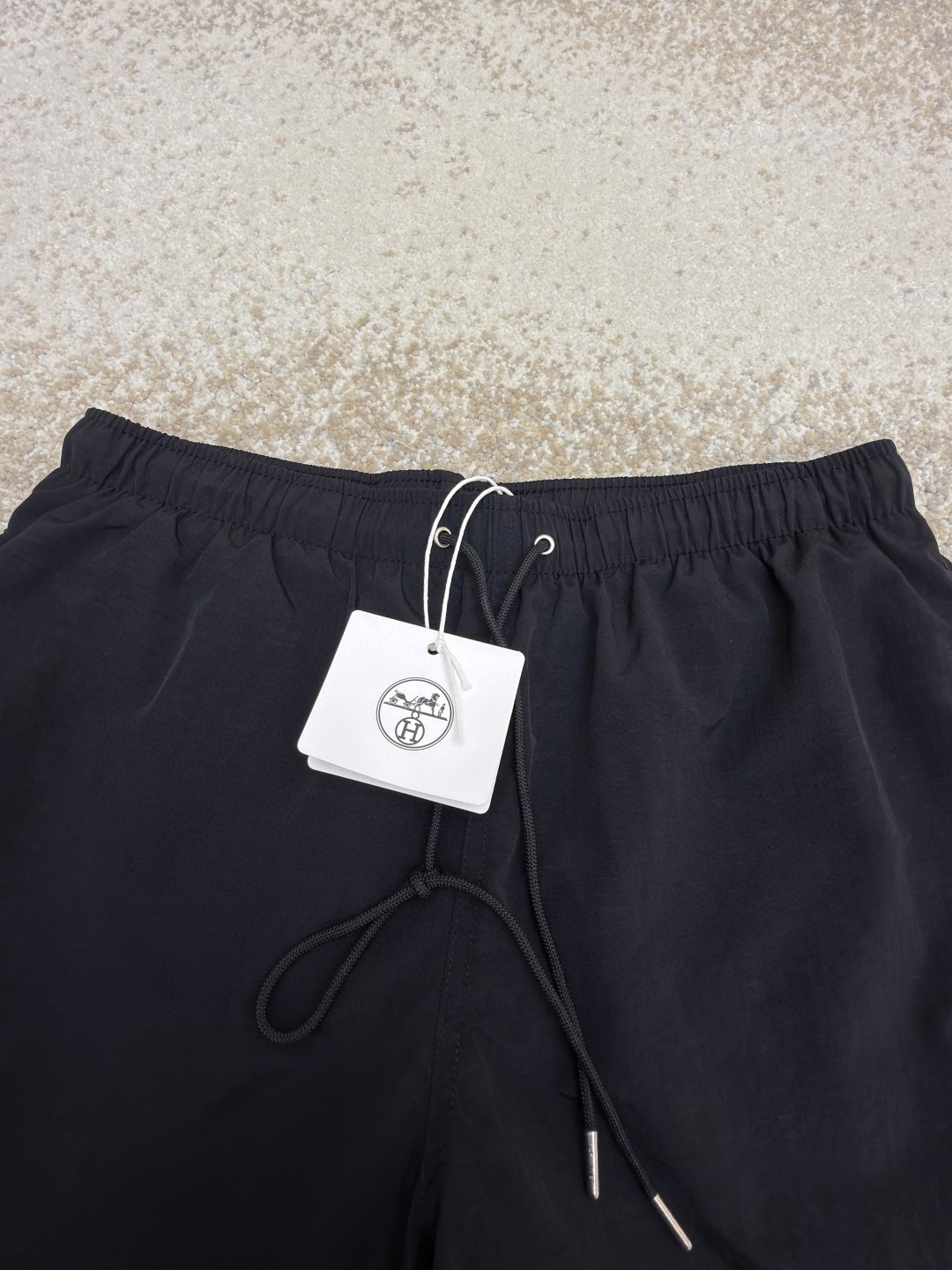 HERMES 爱马仕 遇水显化抽绳速干短裤 休闲裤 裤子 黑色 灰色 藏蓝色 A5