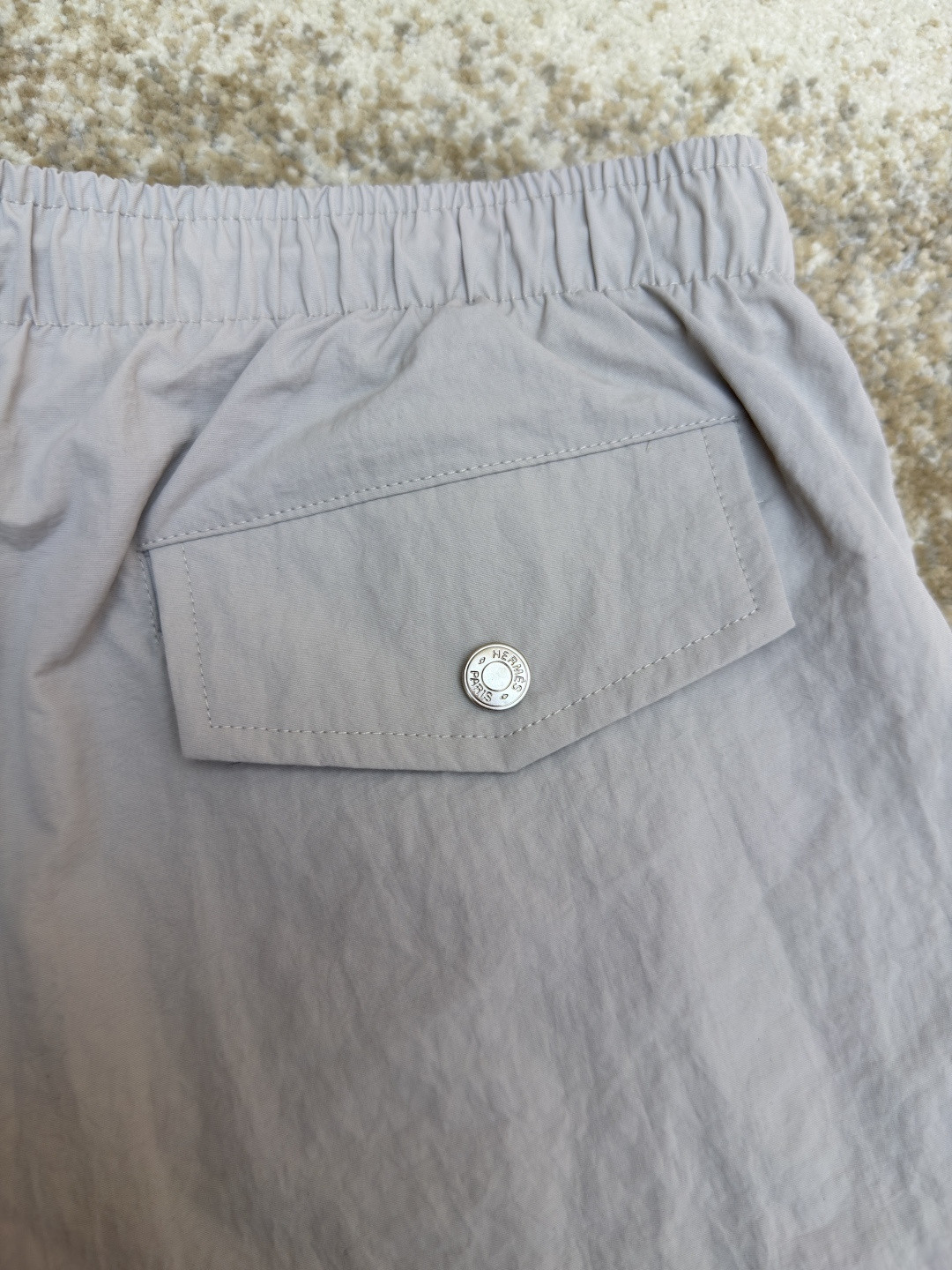 HERMES 爱马仕 遇水显化抽绳速干短裤 休闲裤 裤子 黑色 灰色 藏蓝色 A5