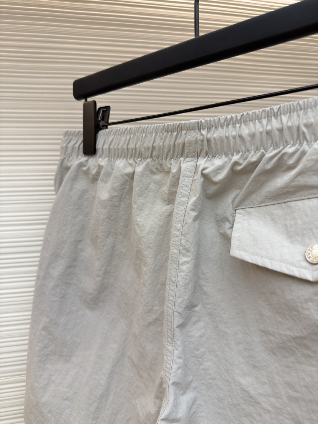 HERMES 爱马仕 遇水显化抽绳速干短裤 休闲裤 裤子 黑色 灰色 藏蓝色 A5