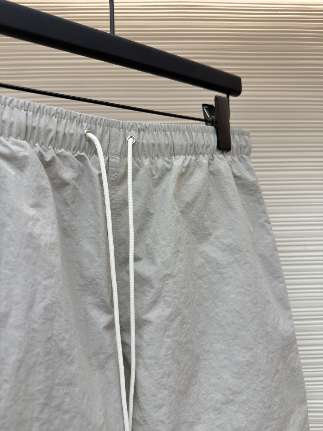 HERMES 爱马仕 遇水显化抽绳速干短裤 休闲裤 裤子 黑色 灰色 藏蓝色 A5