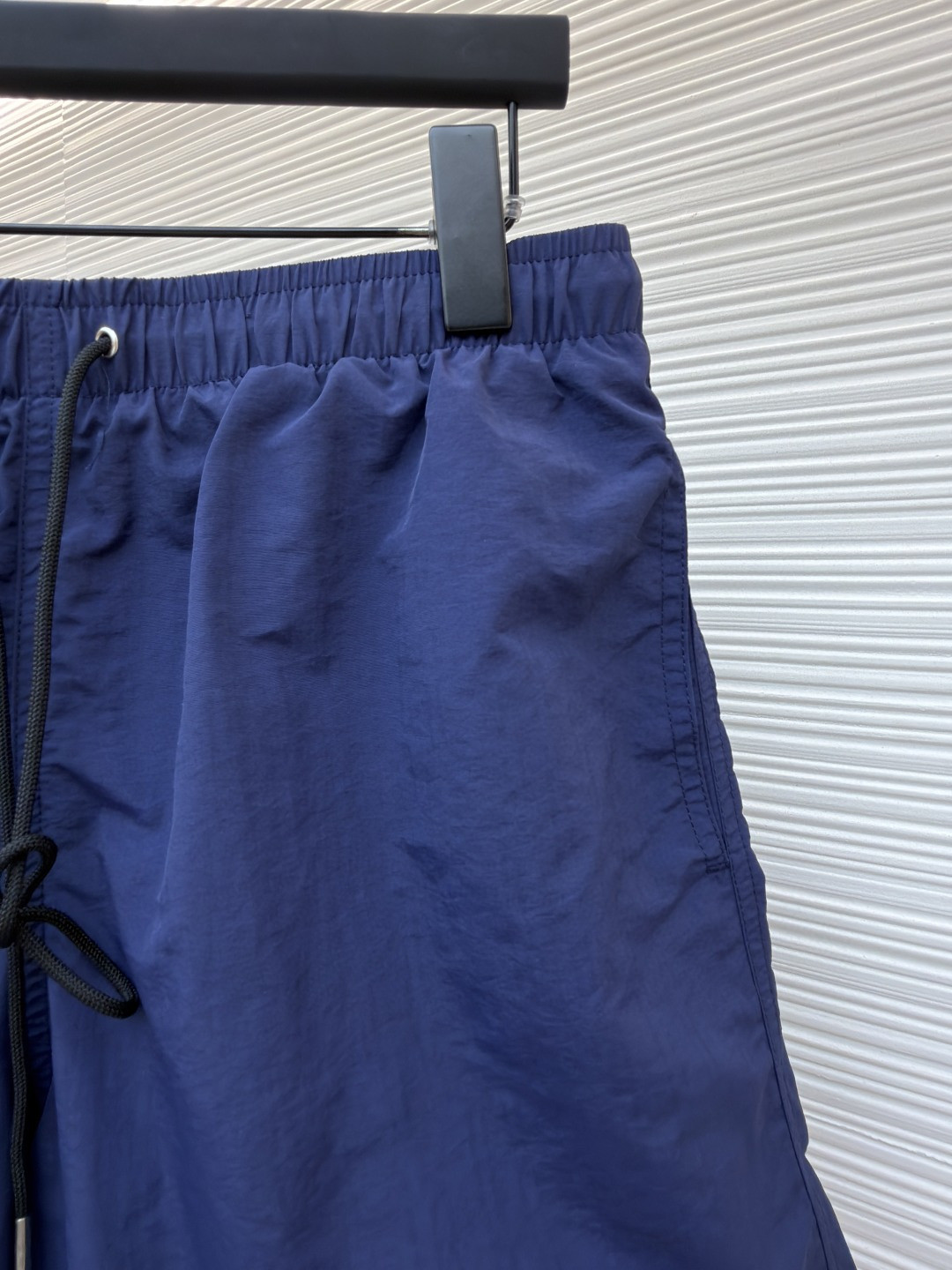 HERMES 爱马仕 遇水显化抽绳速干短裤 休闲裤 裤子 黑色 灰色 藏蓝色 A5