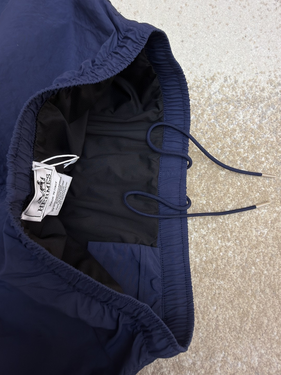 HERMES 爱马仕 纯色抽绳速干短裤 休闲裤 裤子 绿色 藏蓝色 A5