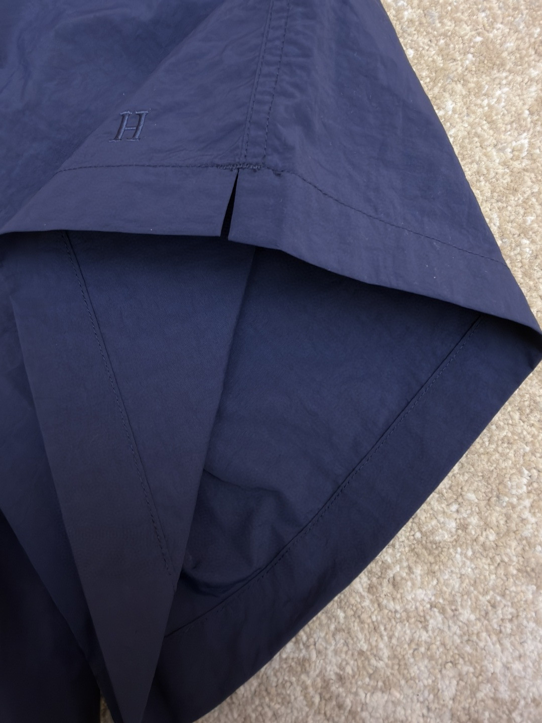 HERMES 爱马仕 纯色抽绳速干短裤 休闲裤 裤子 绿色 藏蓝色 A5