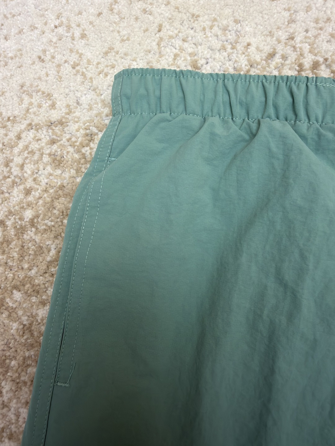 HERMES 爱马仕 纯色抽绳速干短裤 休闲裤 裤子 绿色 藏蓝色 A5