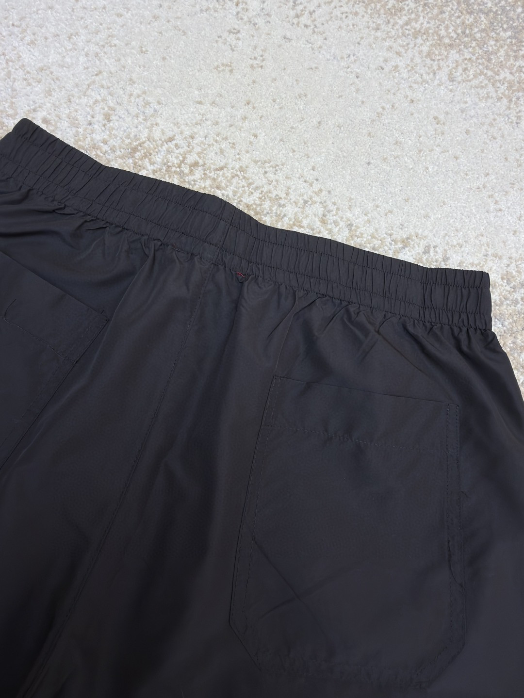 GUGGI 古驰 标识撞色松紧腰短裤 休闲裤 裤子 五分裤 黑色 A5 824267-ZAQ4X-1000