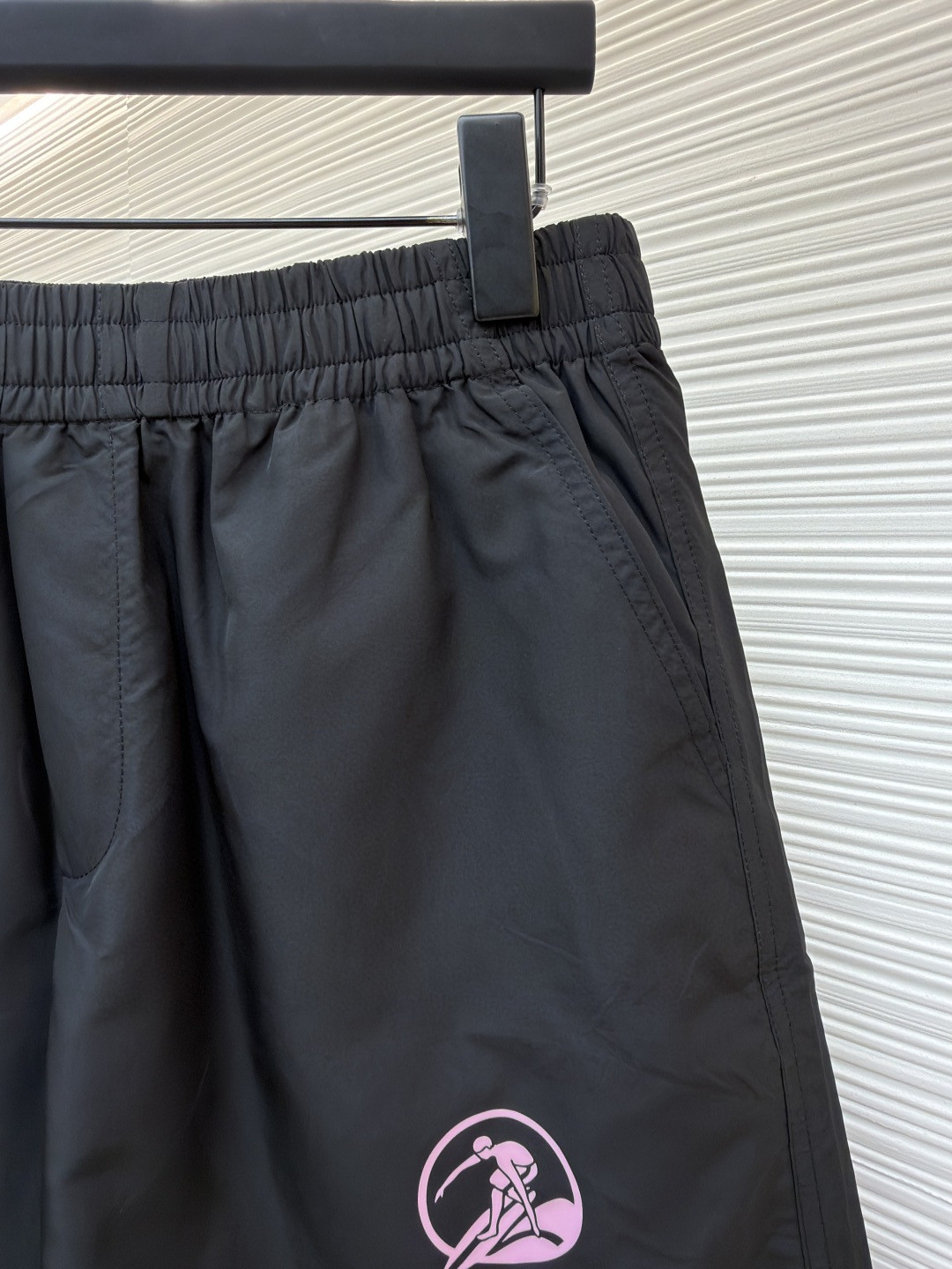 GUGGI 古驰 标识撞色松紧腰短裤 休闲裤 裤子 五分裤 黑色 A5 824267-ZAQ4X-1000