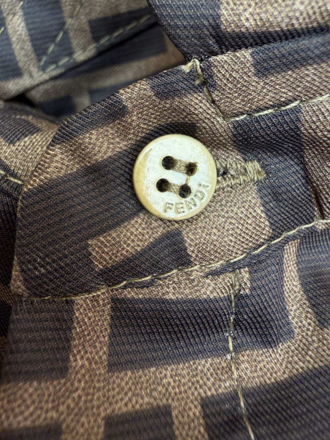 FENDI 芬迪 全幅FF衬衫 短袖 外套 夏季 棕色 B0 FS0795AKEEF1440