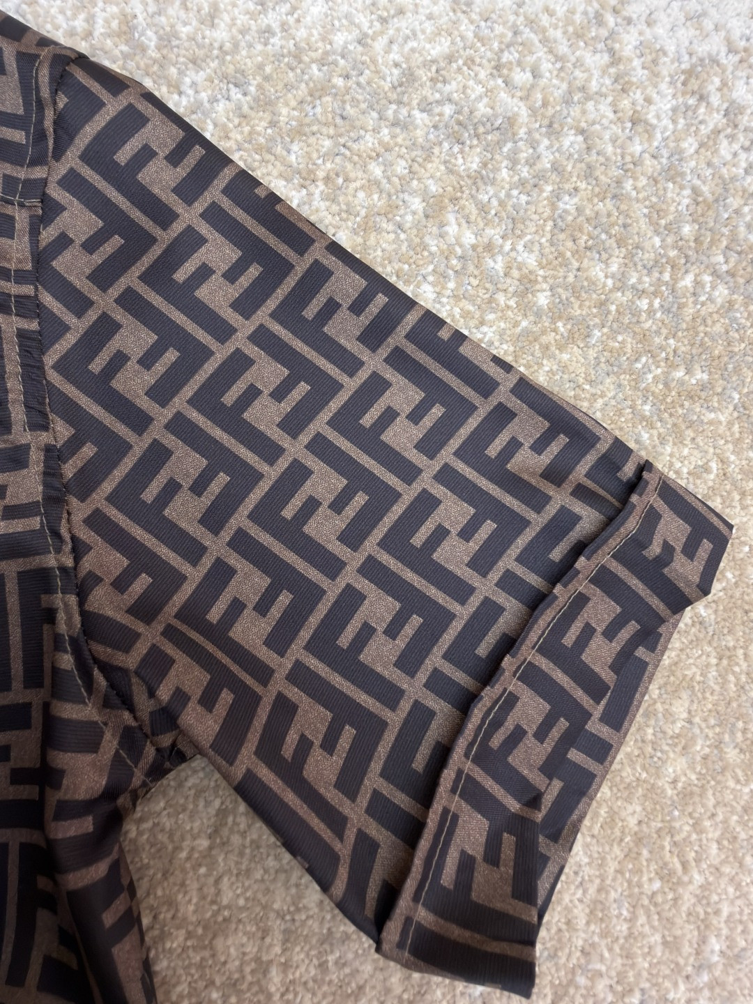 FENDI 芬迪 全幅FF衬衫 短袖 外套 夏季 棕色 B0 FS0795AKEEF1440