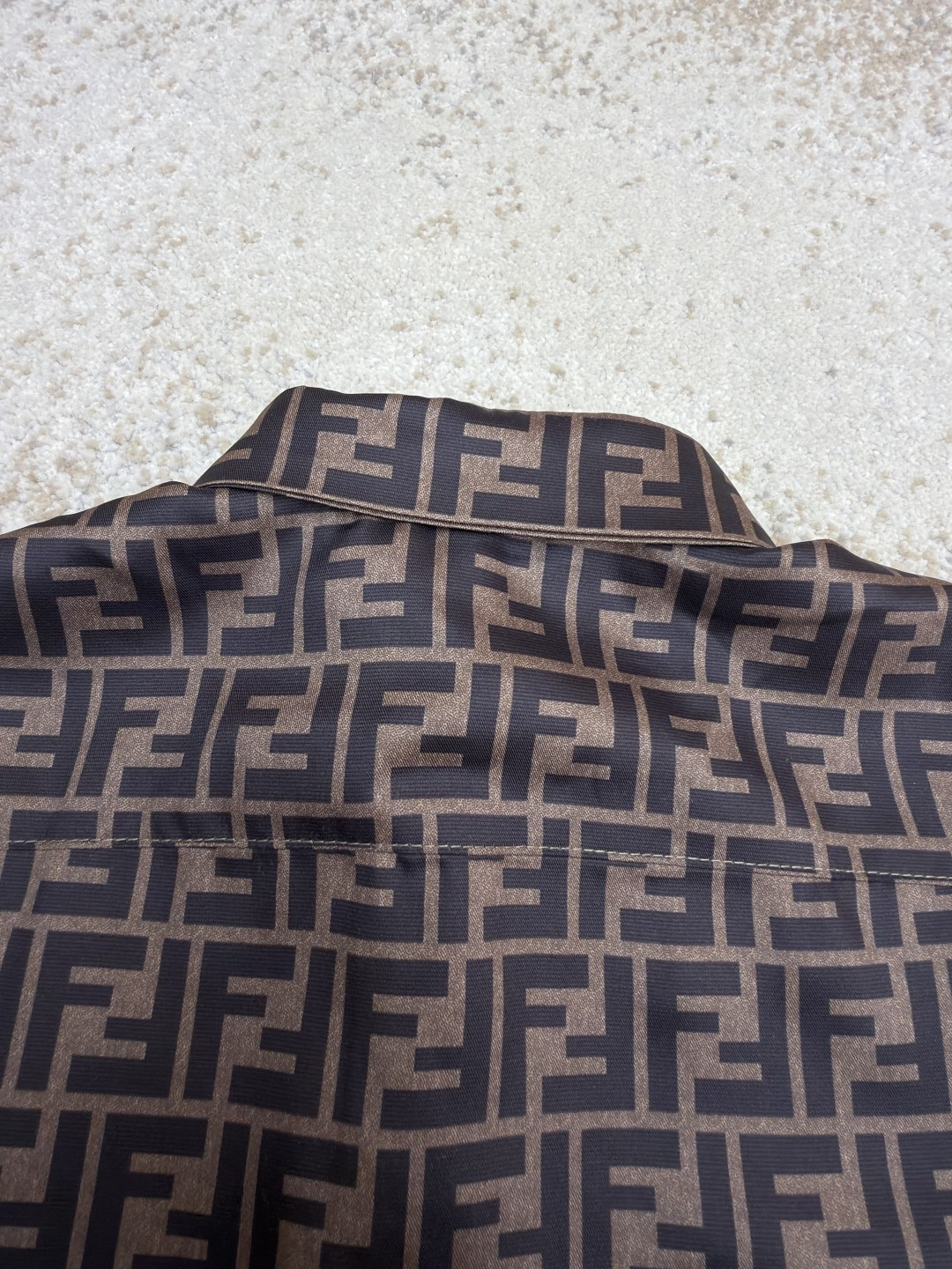 FENDI 芬迪 全幅FF衬衫 短袖 外套 夏季 棕色 B0 FS0795AKEEF1440