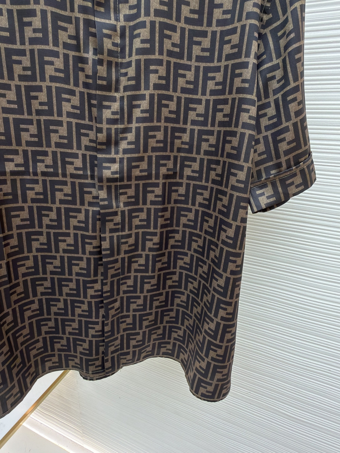 FENDI 芬迪 全幅FF衬衫 短袖 外套 夏季 棕色 B0 FS0795AKEEF1440