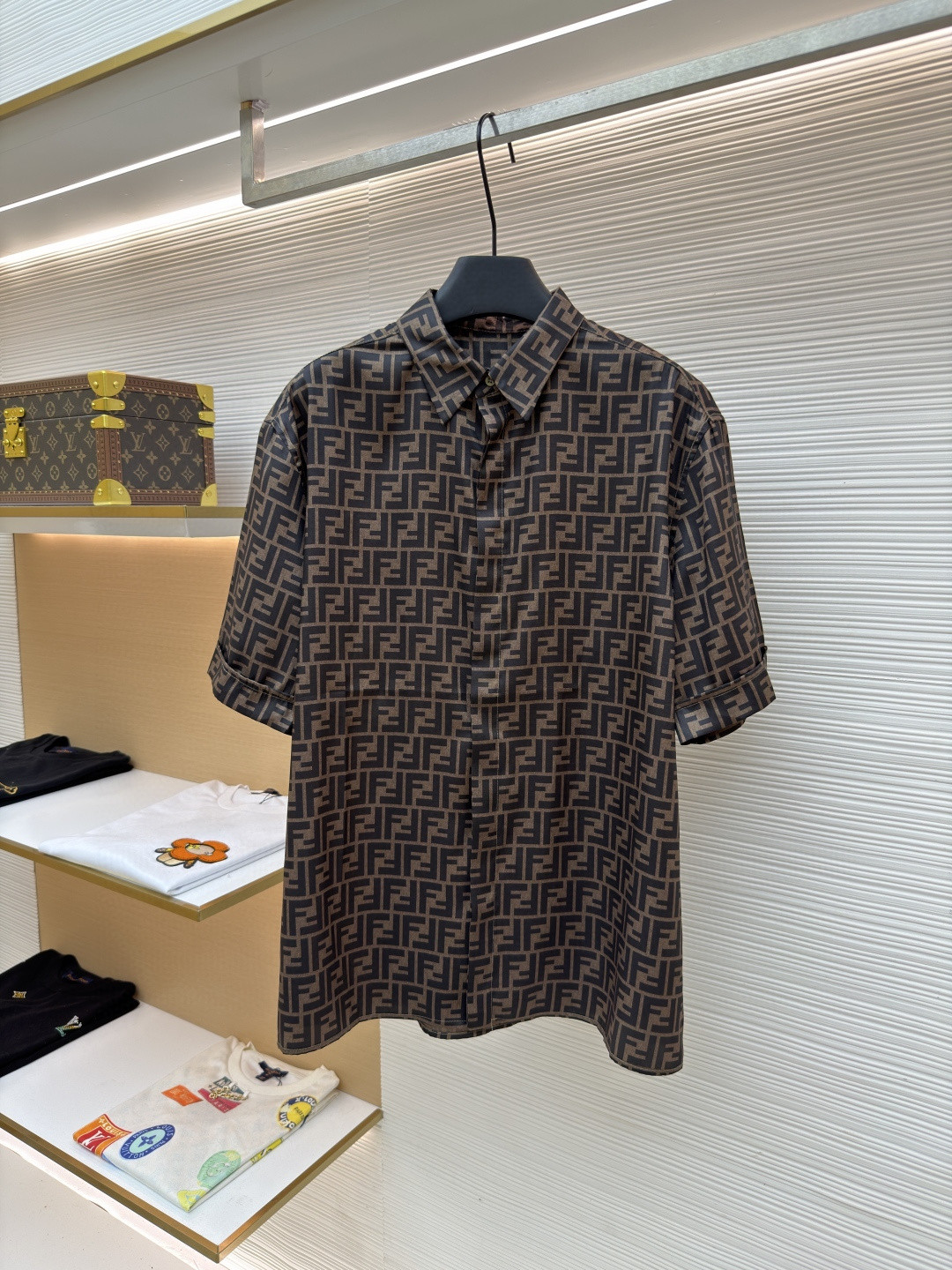 FENDI 芬迪 全幅FF衬衫 短袖 外套 夏季 棕色 B0 FS0795AKEEF1440