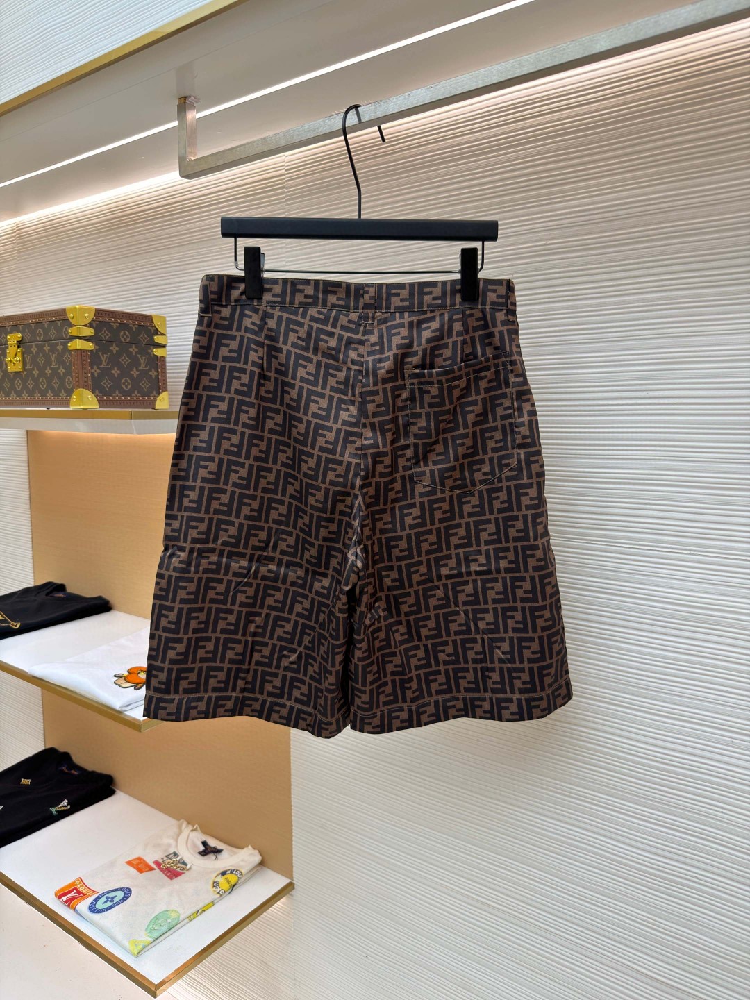 Fendi 芬迪 全幅FF短裤 休闲裤 五分裤 裤子 棕色 B0