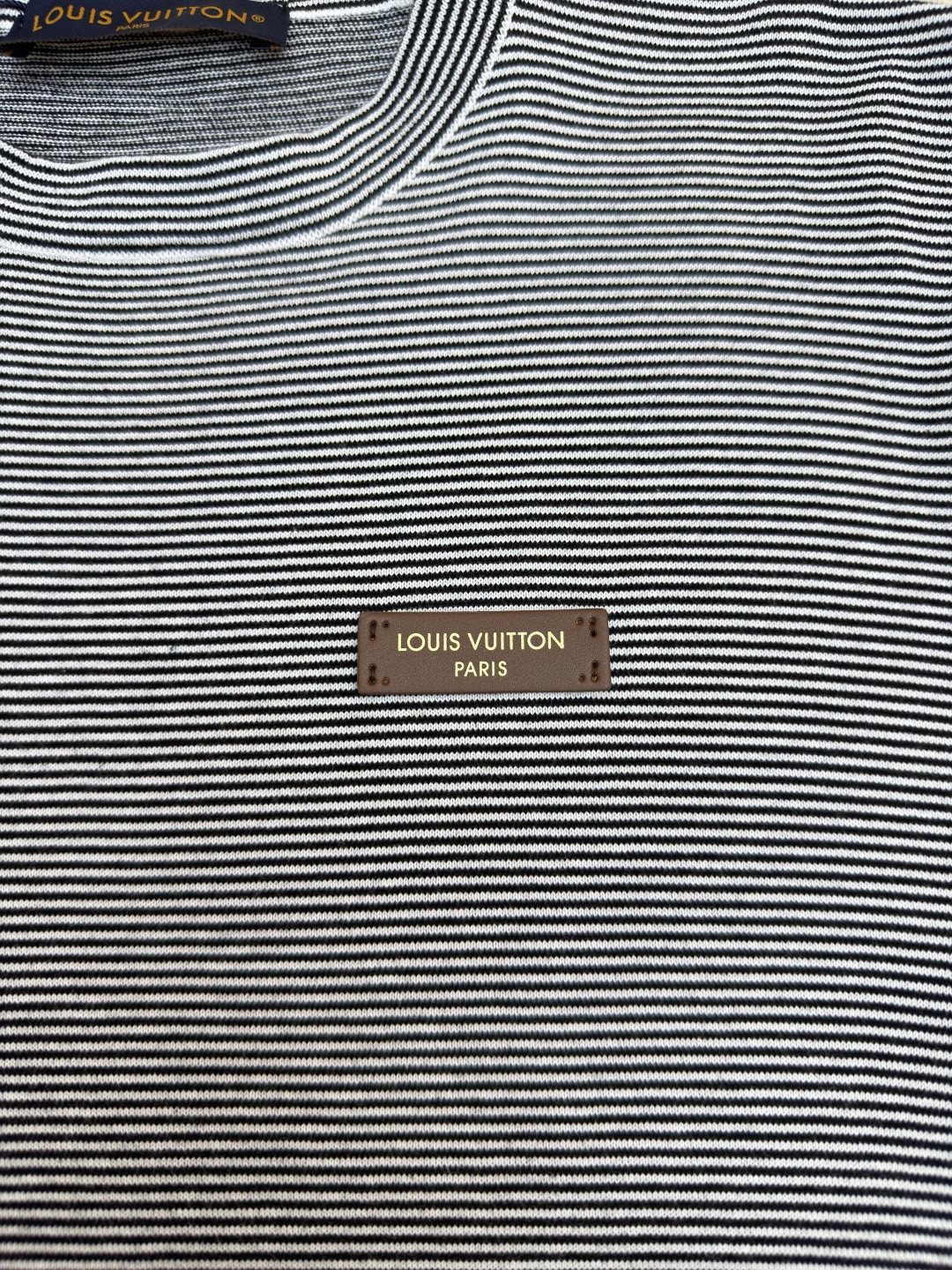 LOUIS VUITTON 路易威登 字母徽章拼色细条纹针织短袖 针织衫 T恤 灰色 B0 1AK7GU