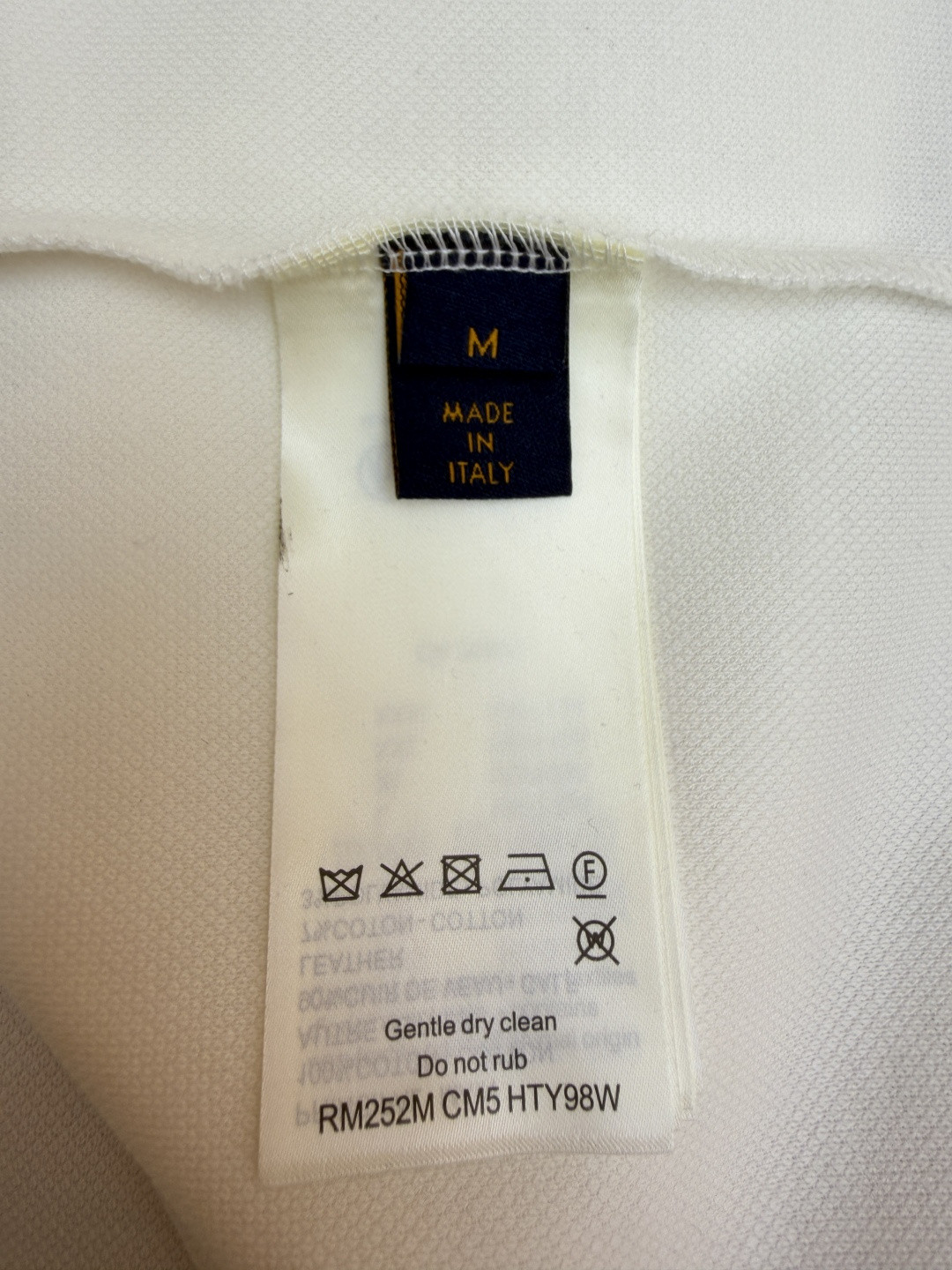 LOUIS VUITTON 路易威登 LV 口袋立体提花圆领短袖 T恤 夏款 白色 A5 1AIOFK