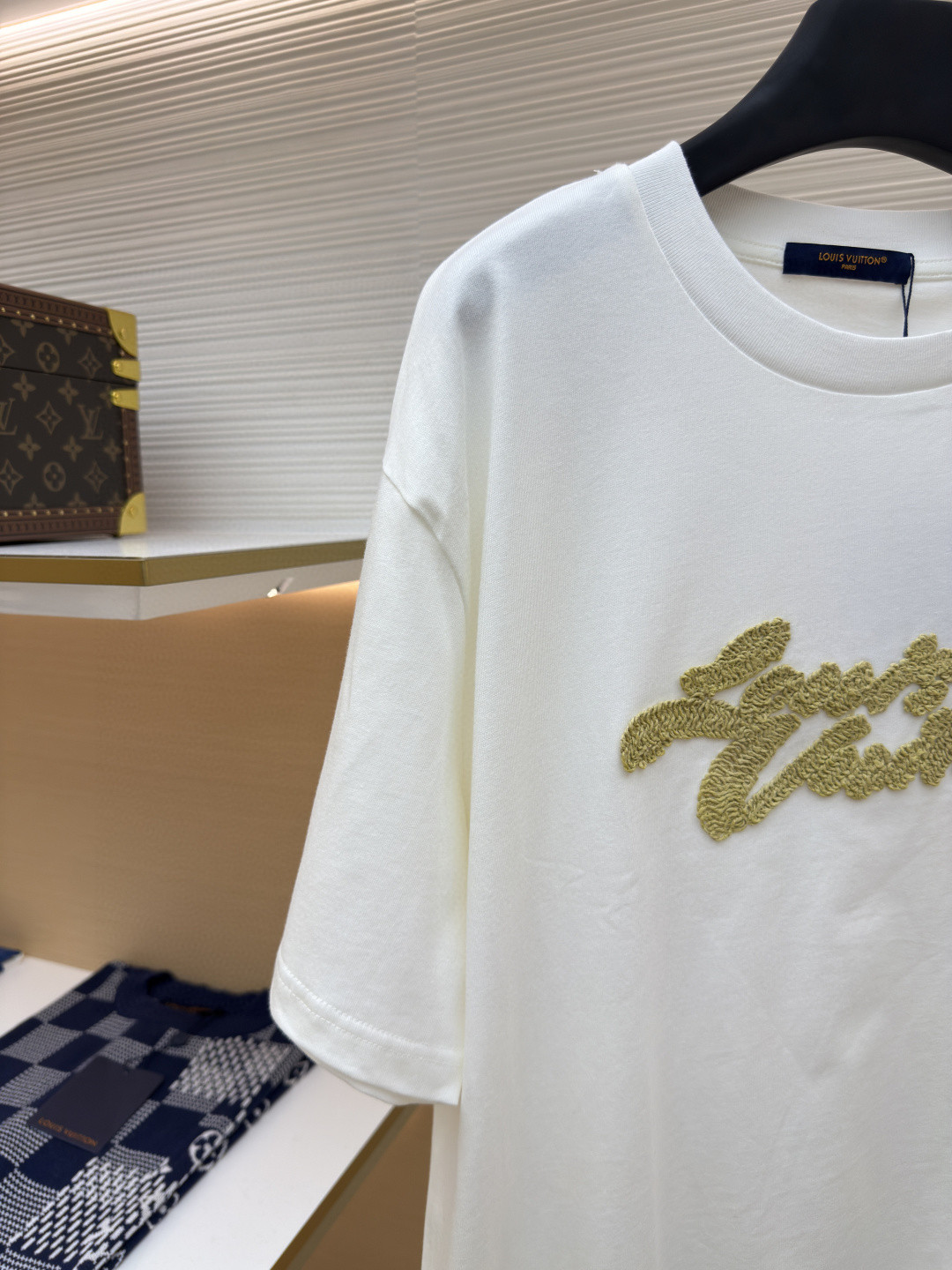 LOUIS VUITTON 路易威登 LV 拉菲草字母刺绣圆领短袖 T恤 夏款 白色 黑色 A0 1AHW89
