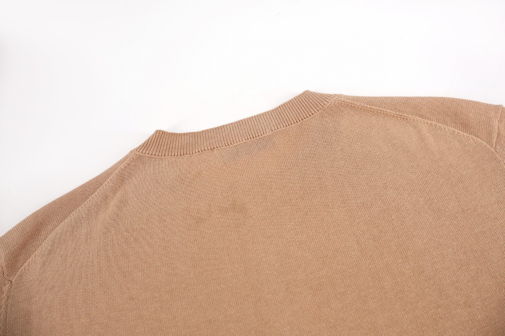 MIU MIU 三扣圆领针织衫 短袖 黑色 卡其色 B0