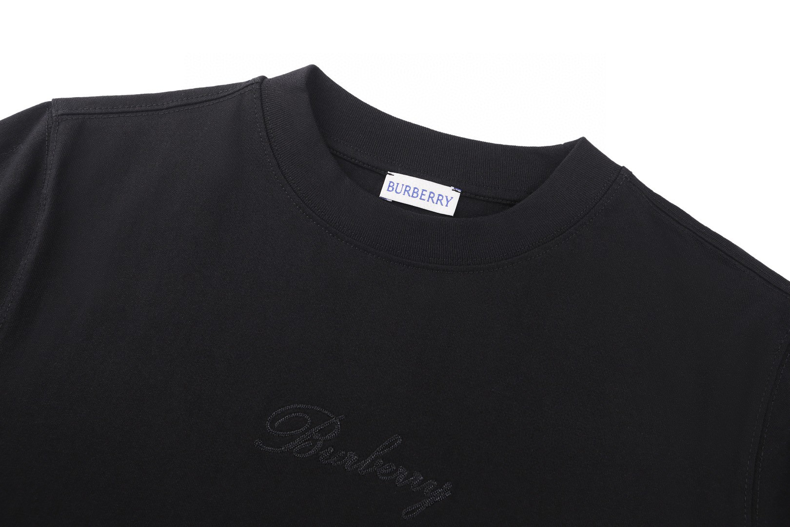 Burberry 巴宝莉 格纹草书风格徽标圆领Tee 短袖 T恤 白色 黑色 A0 81190801