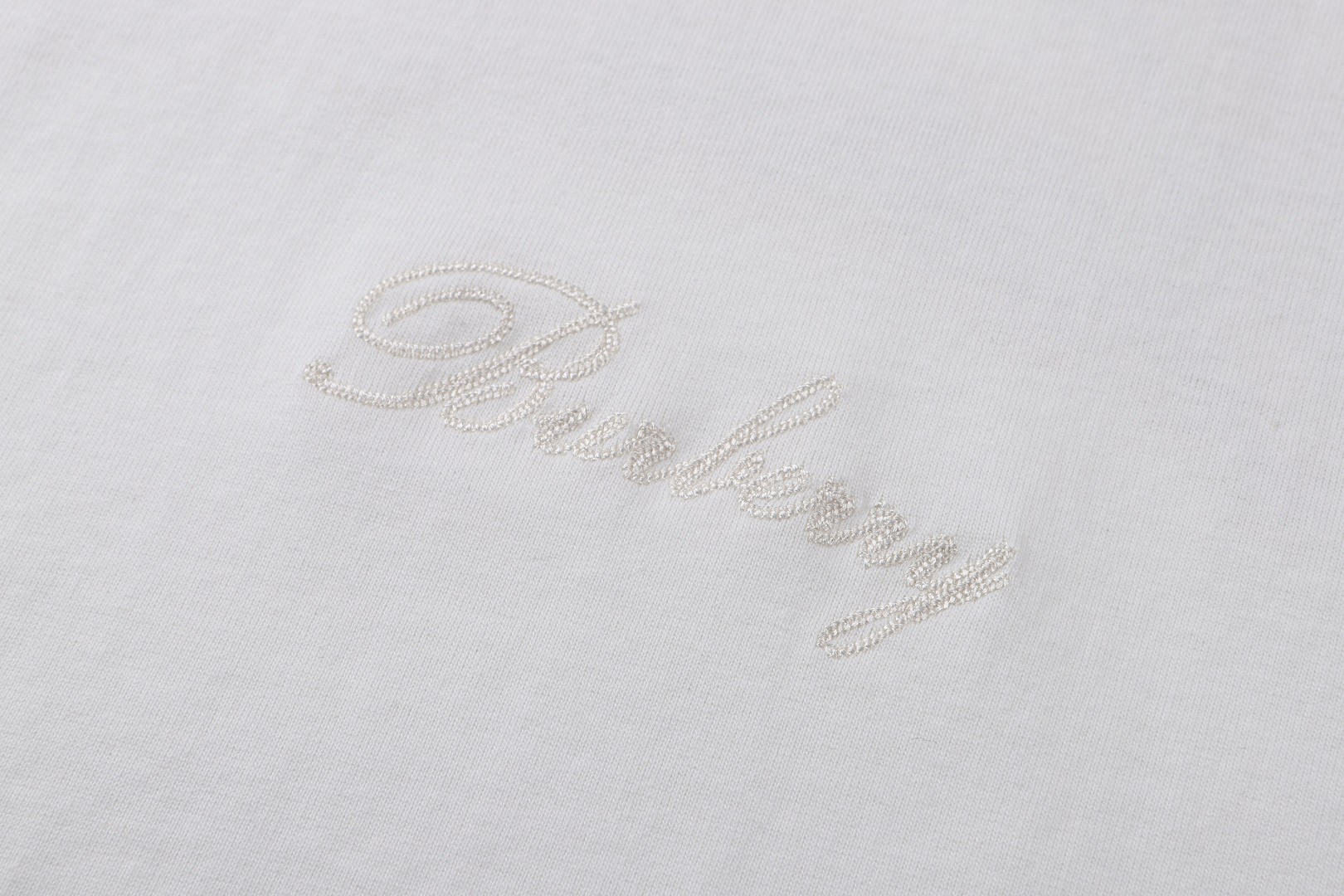 Burberry 巴宝莉 格纹草书风格徽标圆领Tee 短袖 T恤 白色 黑色 A0 81190801