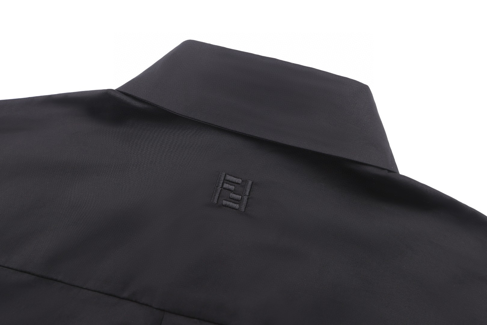 FENDI 芬迪 翻领撞色抽绳贴袋府绸衬衫 外套 长袖 黑色 B0 FS1364AYXGF0QA1