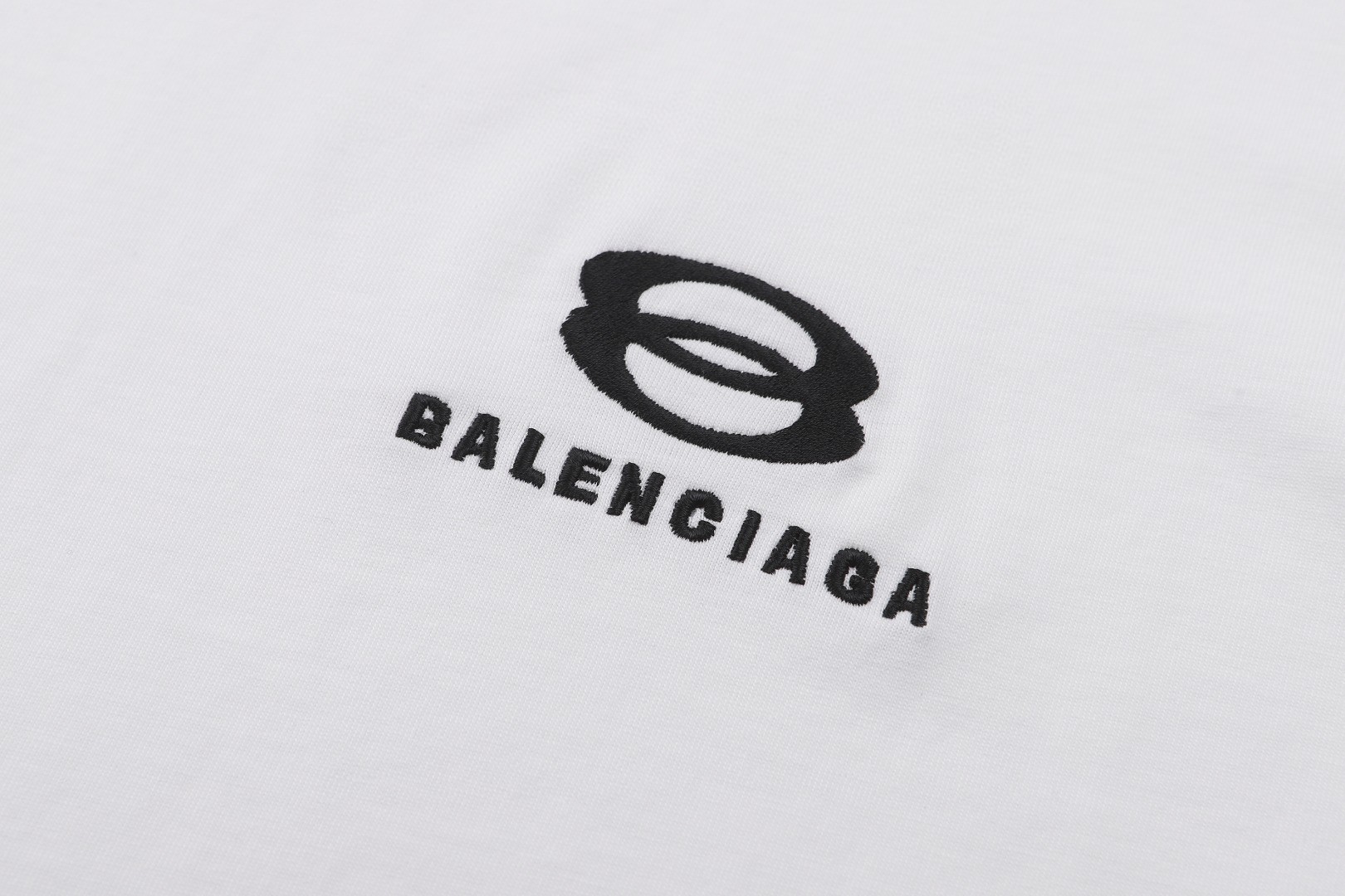 Balenciaga 巴黎世家 双环五条杠圆领短袖 T恤 夏季 白色 黑色 A0 829686TSVH21569