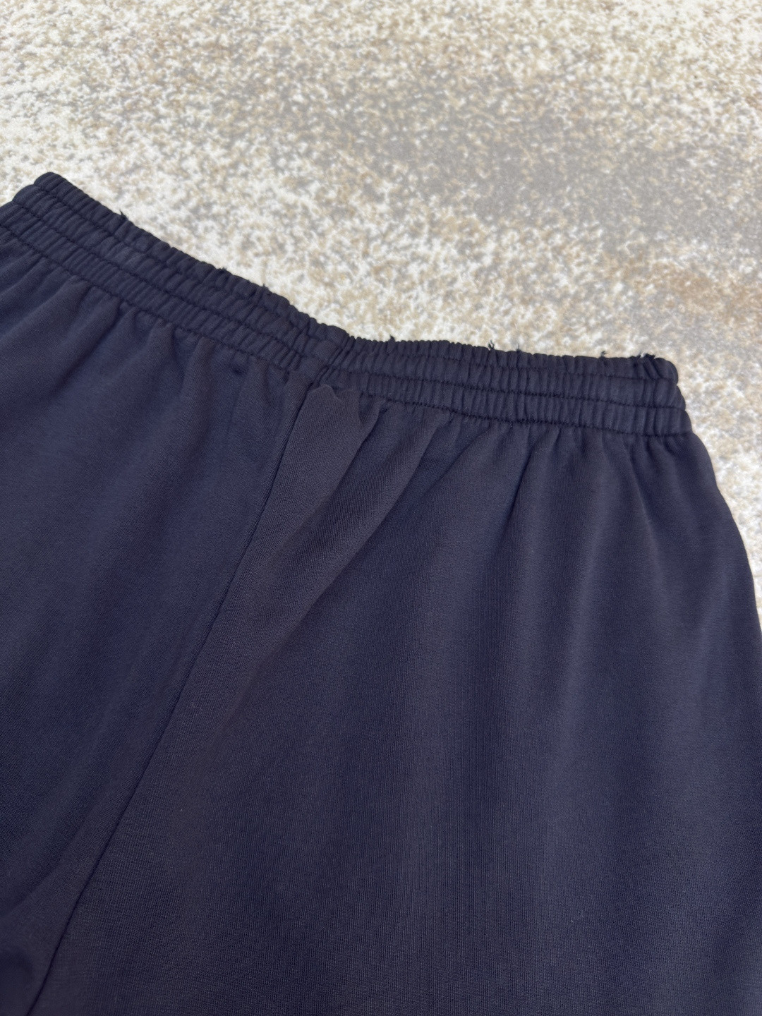 Balenciaga 巴黎世家 字母烫钻松紧腰短裤 休闲裤 运动裤 裤子 夏季 黑色 B0 676137TQVY11083