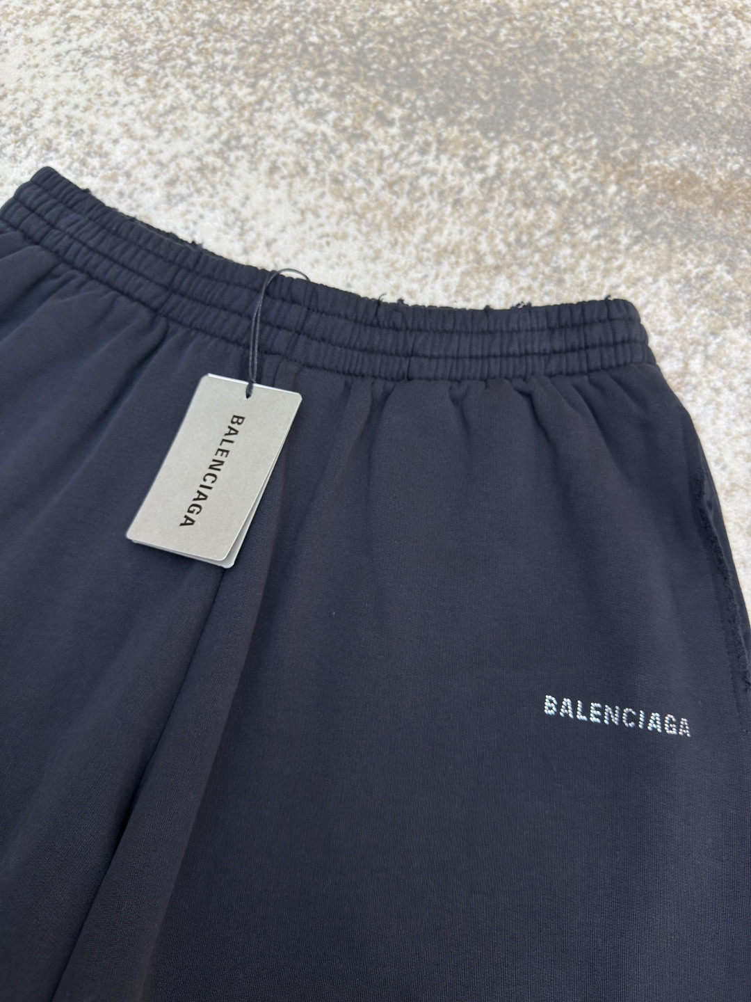 Balenciaga 巴黎世家 字母烫钻松紧腰短裤 休闲裤 运动裤 裤子 夏季 黑色 B0 676137TQVY11083
