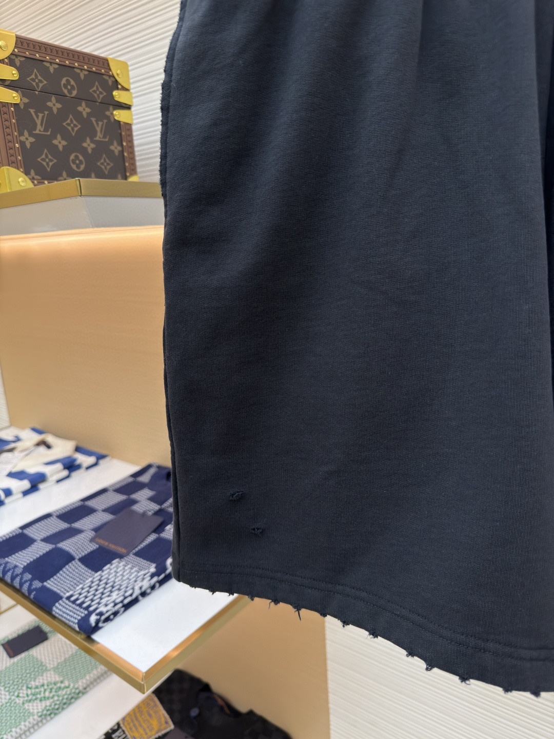 Balenciaga 巴黎世家 字母烫钻松紧腰短裤 休闲裤 运动裤 裤子 夏季 黑色 B0 676137TQVY11083