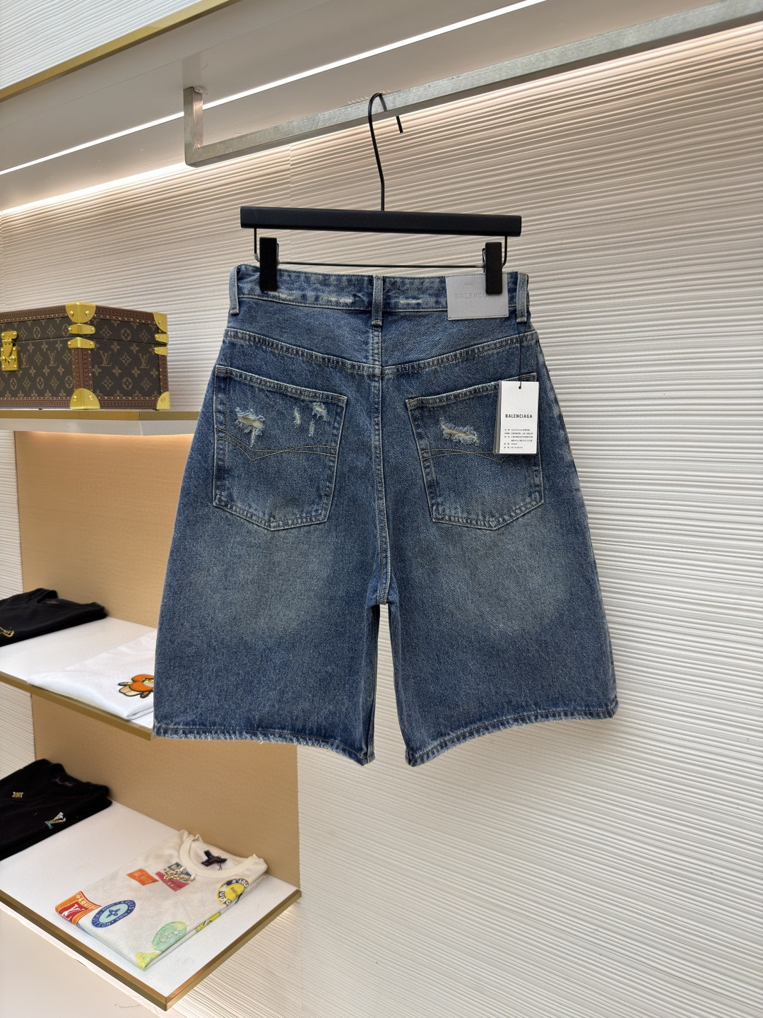 Balenciaga 巴黎世家 FOLDED牛仔短裤 休闲裤 五分裤 裤子 夏季 蓝色 B0