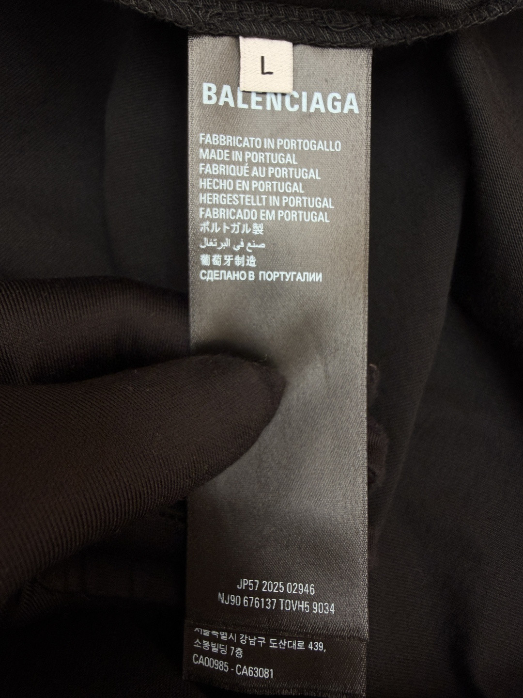 Balenciaga 巴黎世家 哥特字母艺术风格洗水破洞圆领短袖 T恤 夏季 白色 黑色 A0 