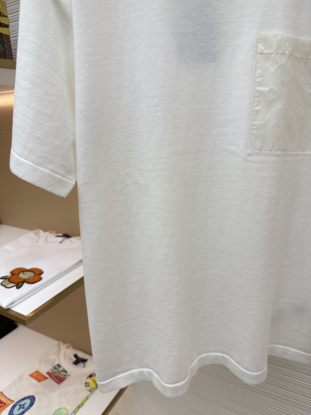 LOUIS VUITTON 路易威登 LV 纯色锦纶嵌饰针织圆领短袖 夏款 白色 黑色 蓝色 B0 1AHVQ0