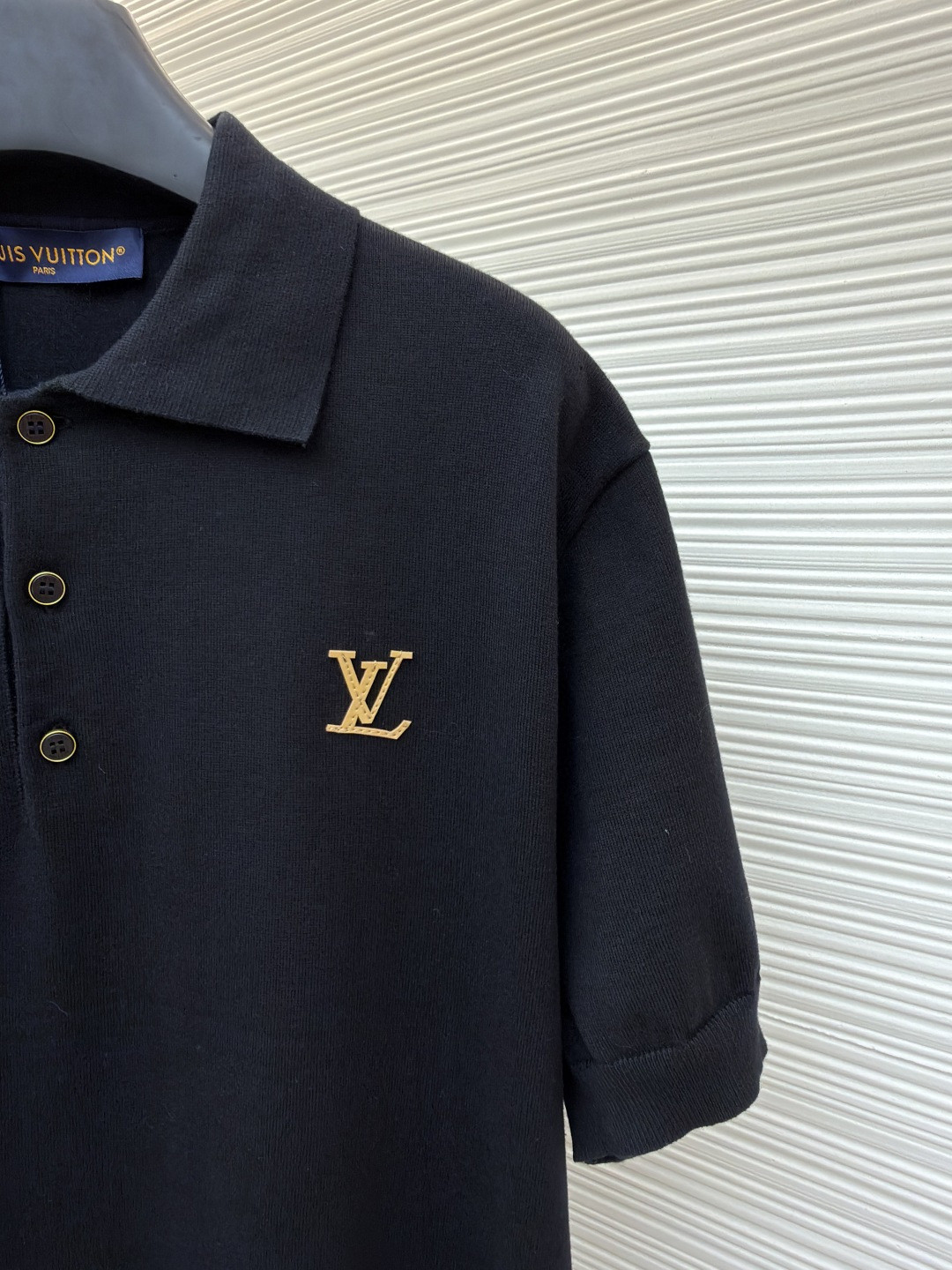 LOUIS VUITTON 路易威登 LV 字母皮牌标识针织Polo衫 短袖 夏款 黑色 B0 1AK71C