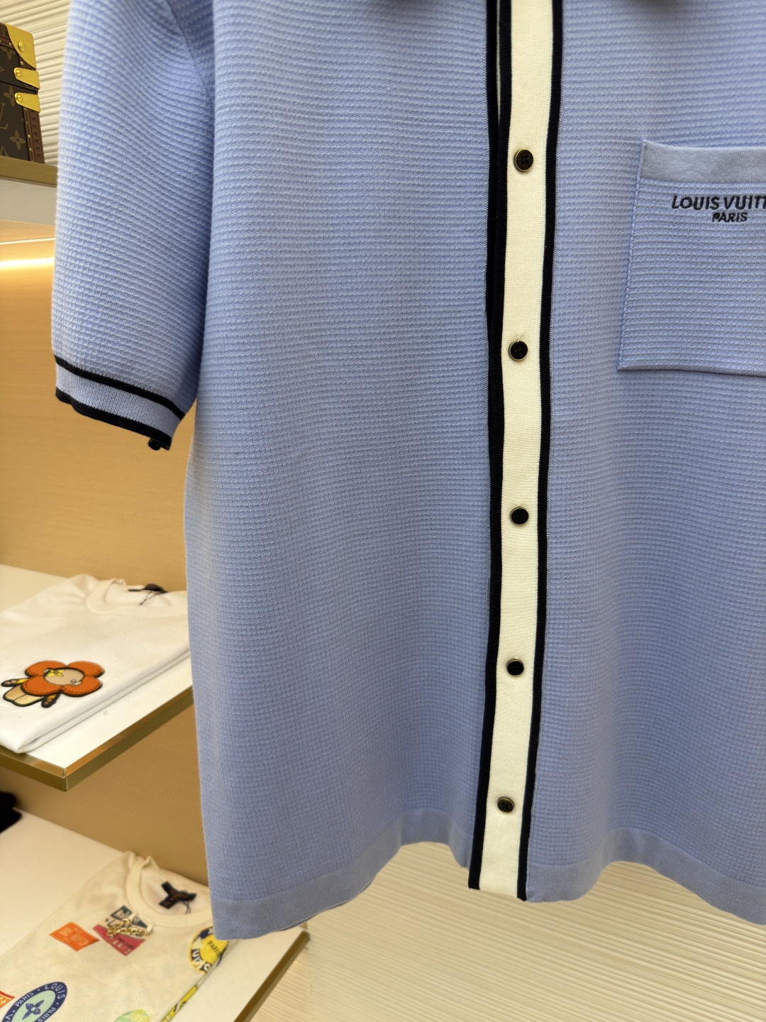 LOUIS VUITTON 路易威登 LV 口袋字母拼色针织衬衫 短袖 夏款 白色 蓝色 B0 1AK6X1