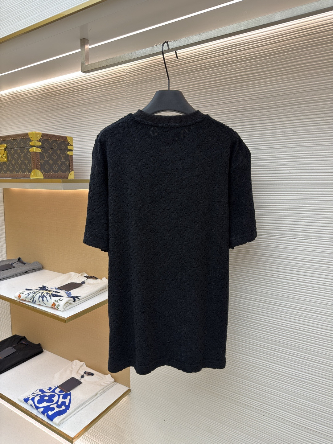 LOUIS VUITTON 路易威登 LV 压纹毛圈布圆领短袖 T恤 夏款 黑色 蓝色 A0