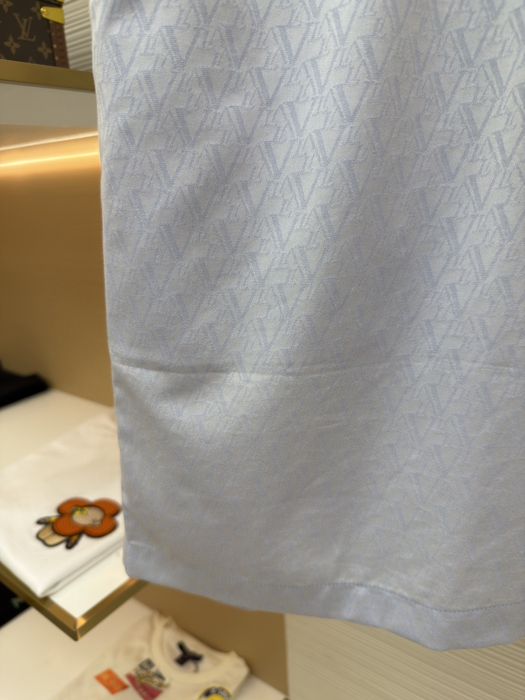 LOUIS VUITTON 路易威登 LV 压印菱形暗纹松紧腰短裤 休闲裤 裤子 五分裤 蓝色 B0