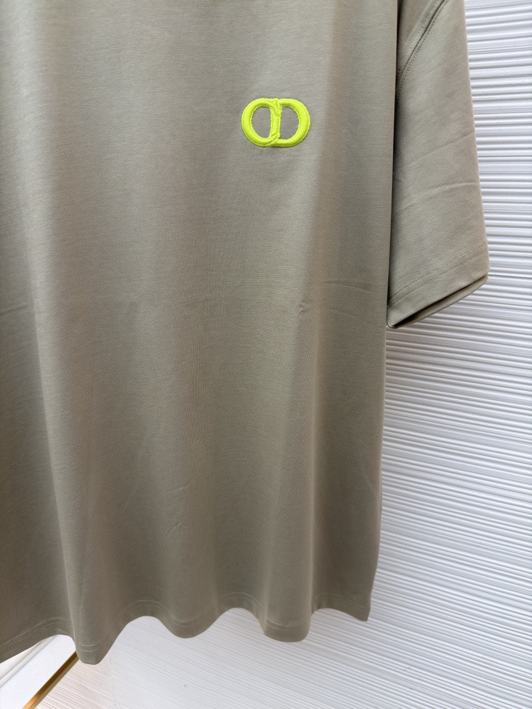 DIOR 迪奥 CD刺绣圆领短袖 T恤 夏季 白色 黑色 灰色 米杏色 浅绿色 A0 943J605A0554-C080