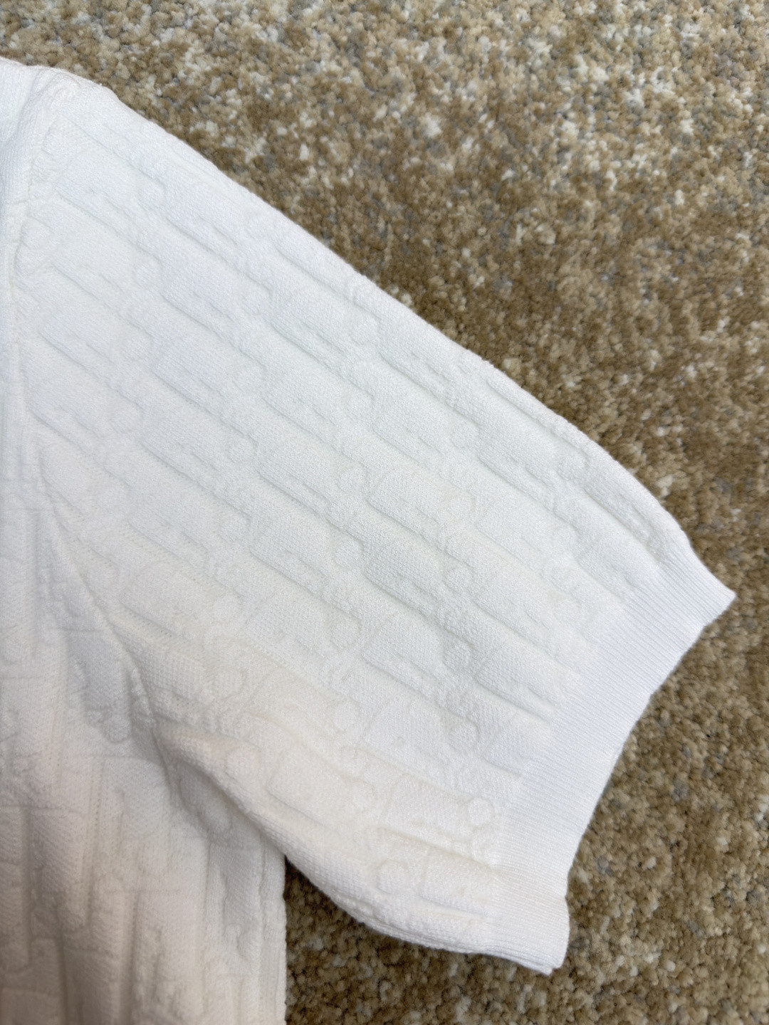 DIOR 迪奥 满印挂饰针织毛衣圆领短袖 T恤 夏季 女款 白色 蓝色 B0 624S24A5E33-X0400