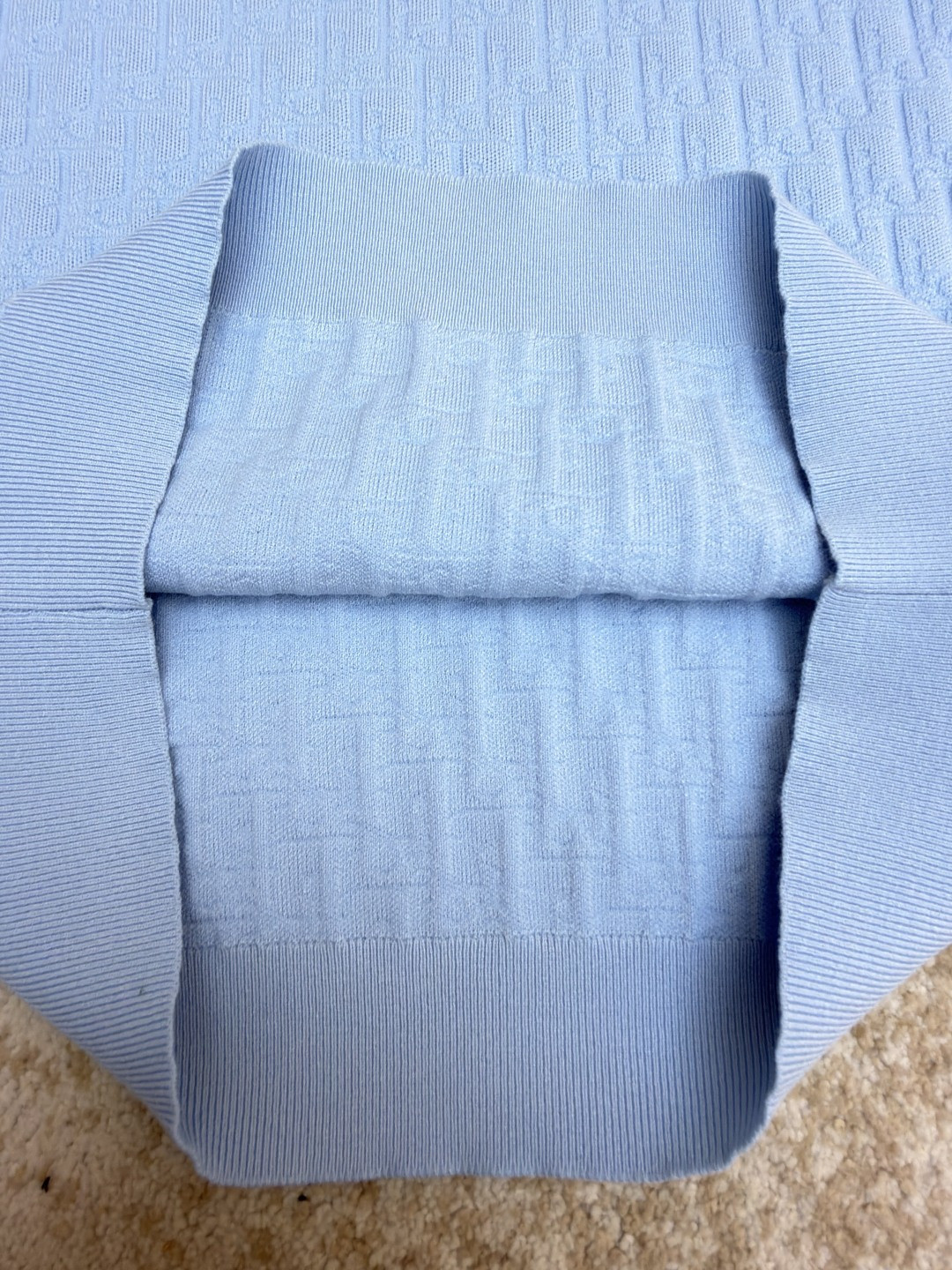 DIOR 迪奥 满印挂饰针织毛衣圆领短袖 T恤 夏季 女款 白色 蓝色 B0 624S24A5E33-X0400