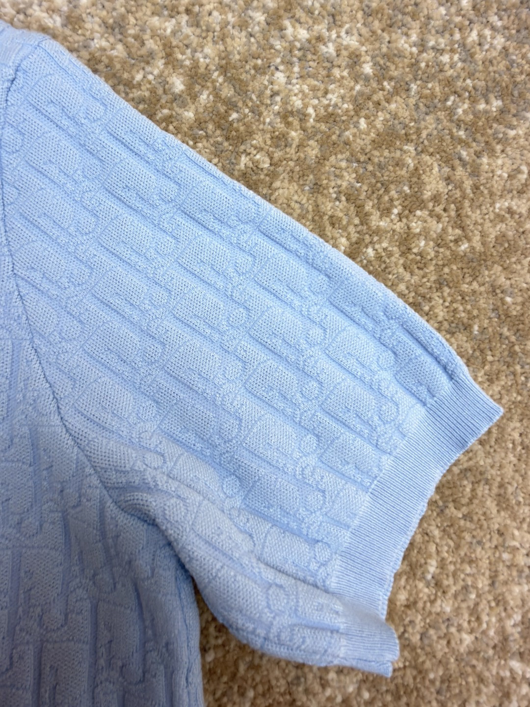 DIOR 迪奥 满印挂饰针织毛衣圆领短袖 T恤 夏季 女款 白色 蓝色 B0 624S24A5E33-X0400