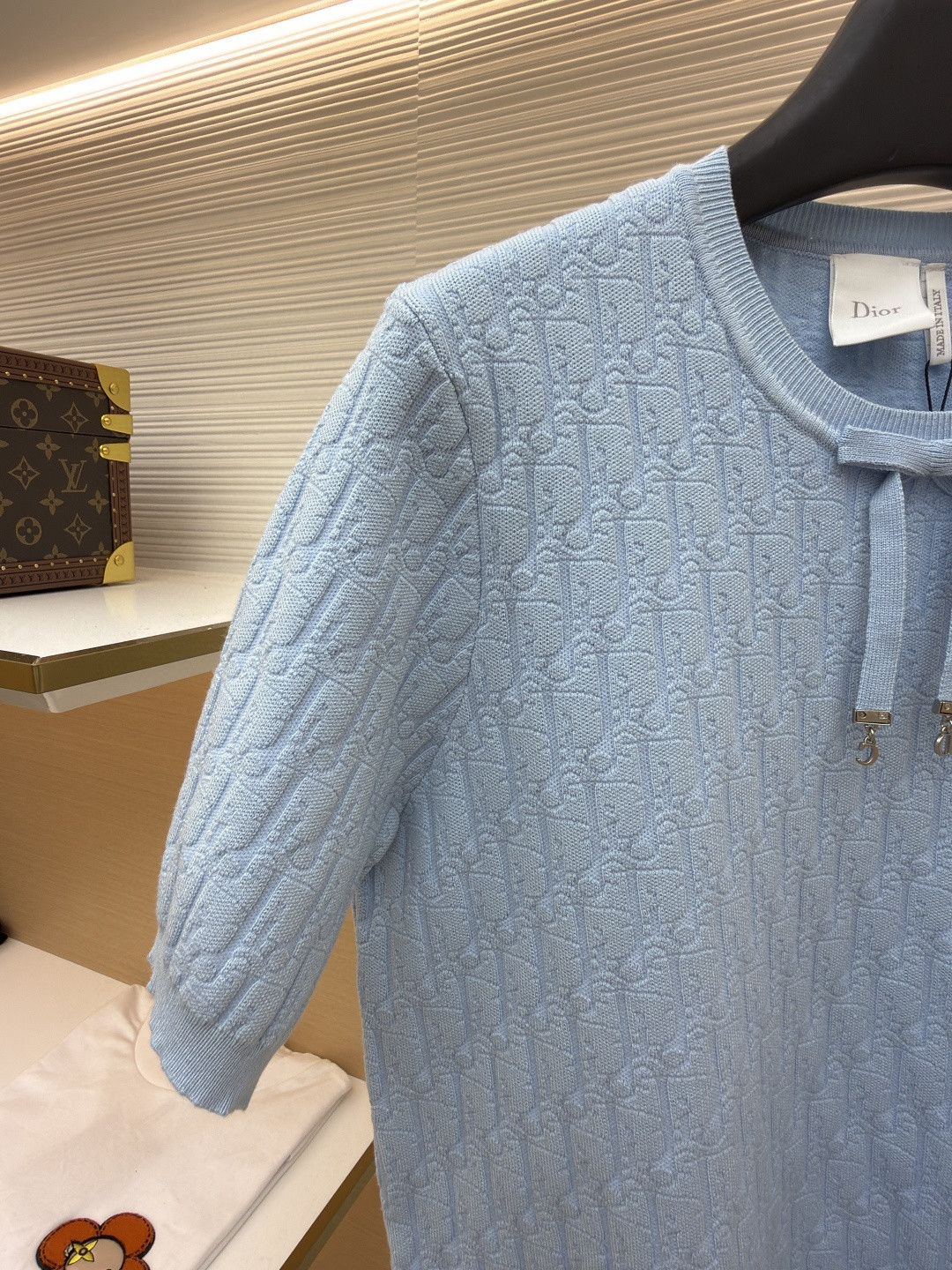DIOR 迪奥 满印挂饰针织毛衣圆领短袖 T恤 夏季 女款 白色 蓝色 B0 624S24A5E33-X0400