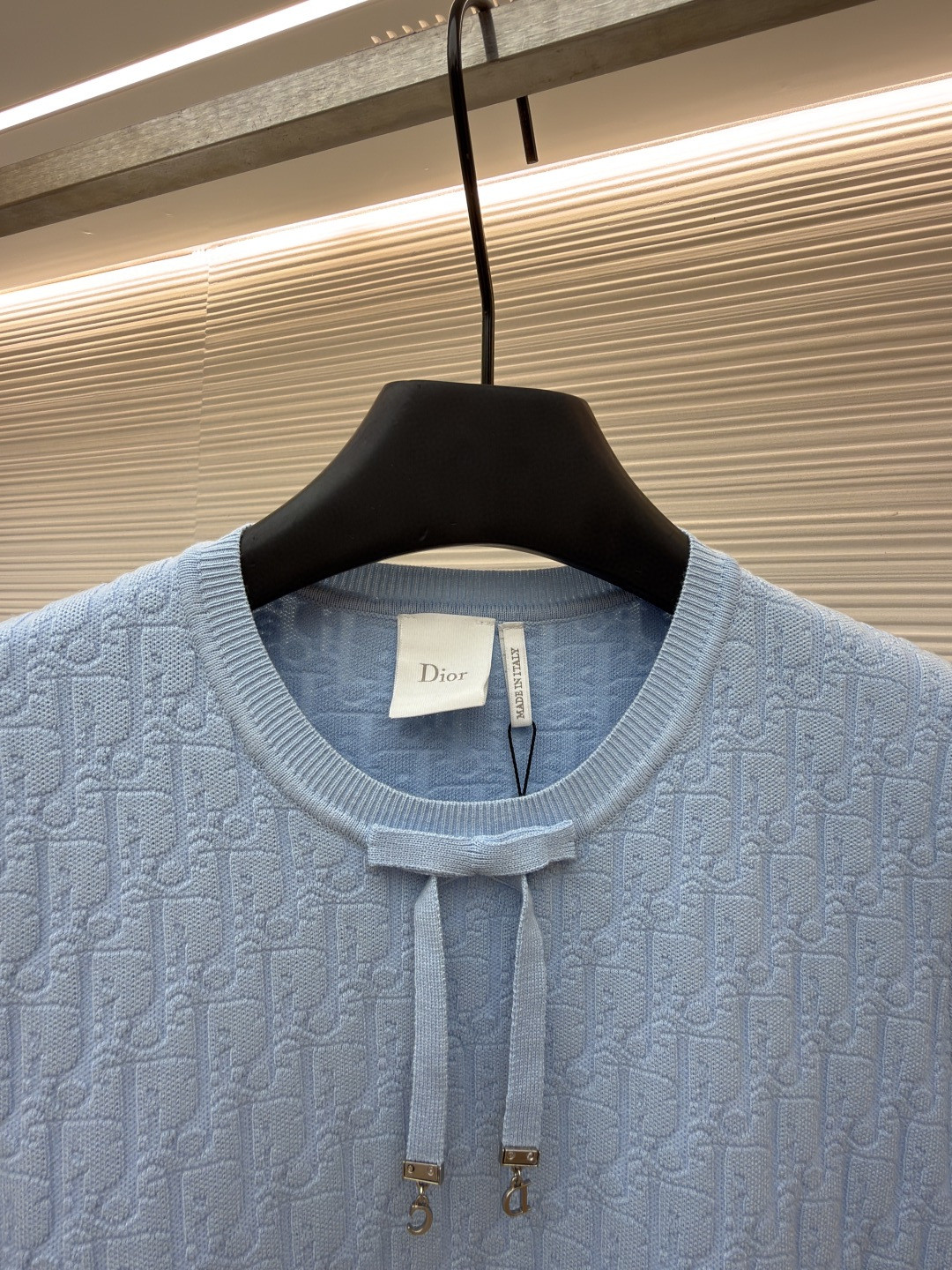 DIOR 迪奥 满印挂饰针织毛衣圆领短袖 T恤 夏季 女款 白色 蓝色 B0 624S24A5E33-X0400