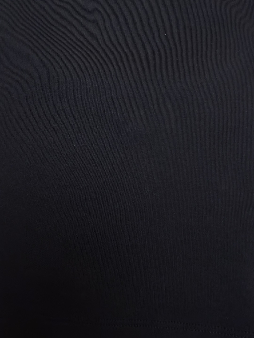 PRADA 普拉达 三角标短款背心 女款 夏季 白色 黑色 A0 39546C-10Z0-F0009-S-231