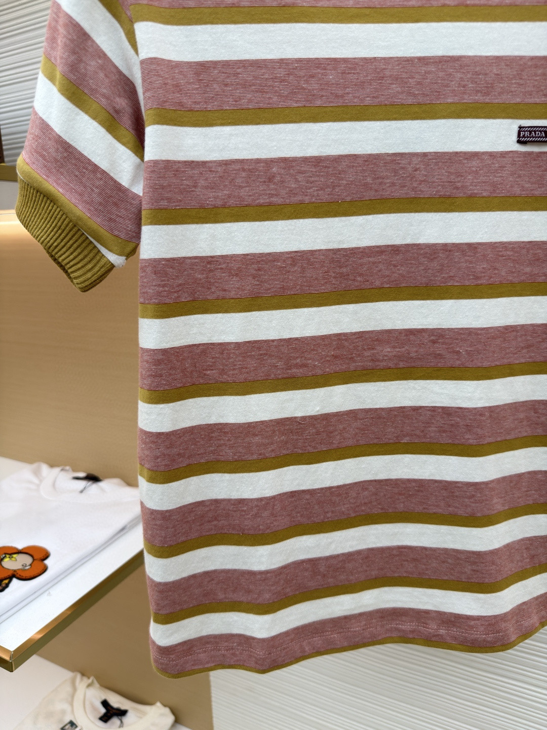 PRADA 普拉达 撞色徽标条纹圆领短袖 T恤 女款 夏季 肉粉色 A0 39662-19AT-F05AD-S-OOO