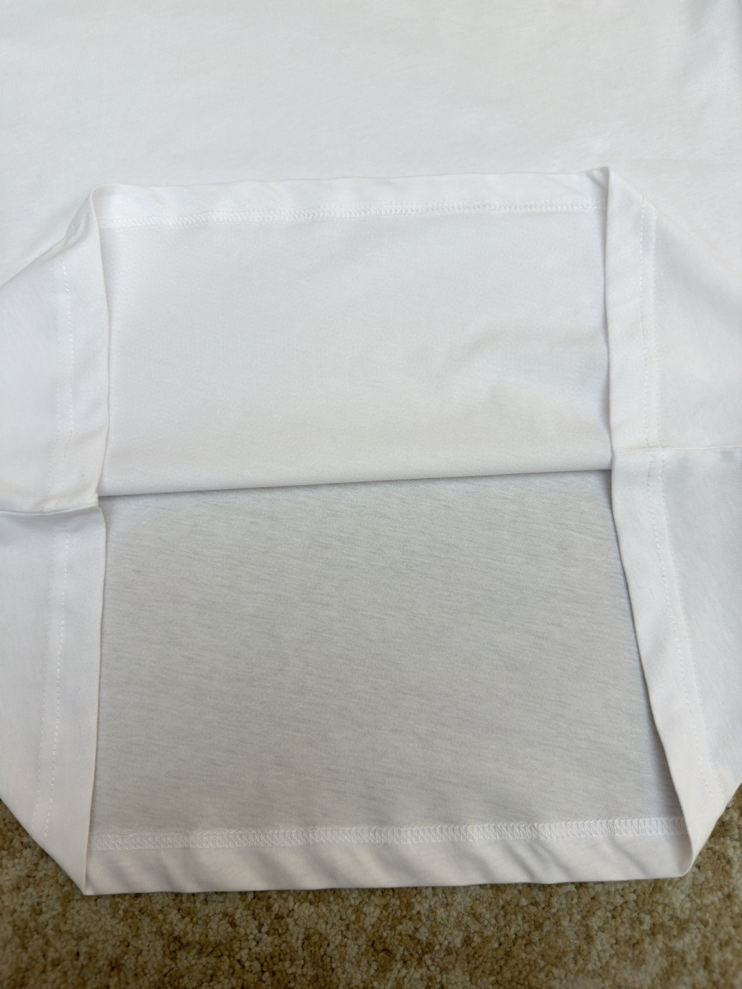 PRADA 普拉达 标志小绣花圆领短袖 T恤 夏季 白色 黑色 A0 