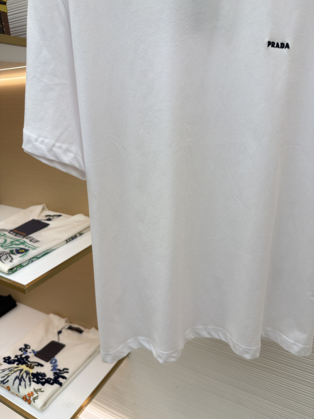 PRADA 普拉达 标志小绣花圆领短袖 T恤 夏季 白色 黑色 A0 