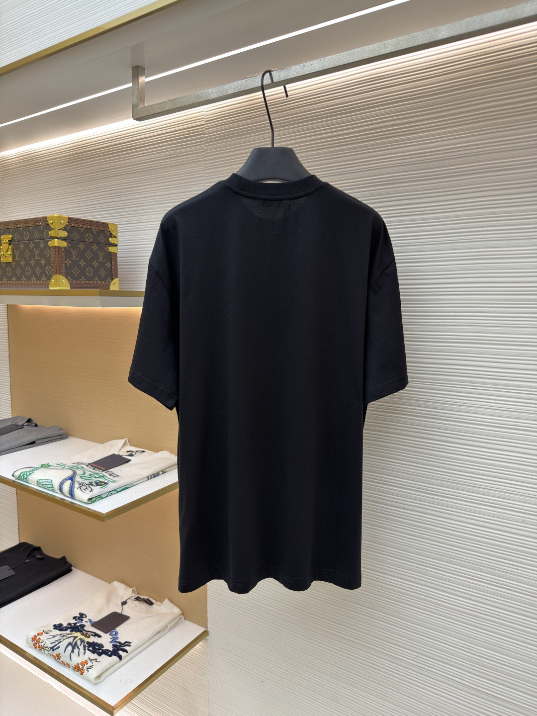 PRADA 普拉达 标志小绣花圆领短袖 T恤 夏季 白色 黑色 A0 