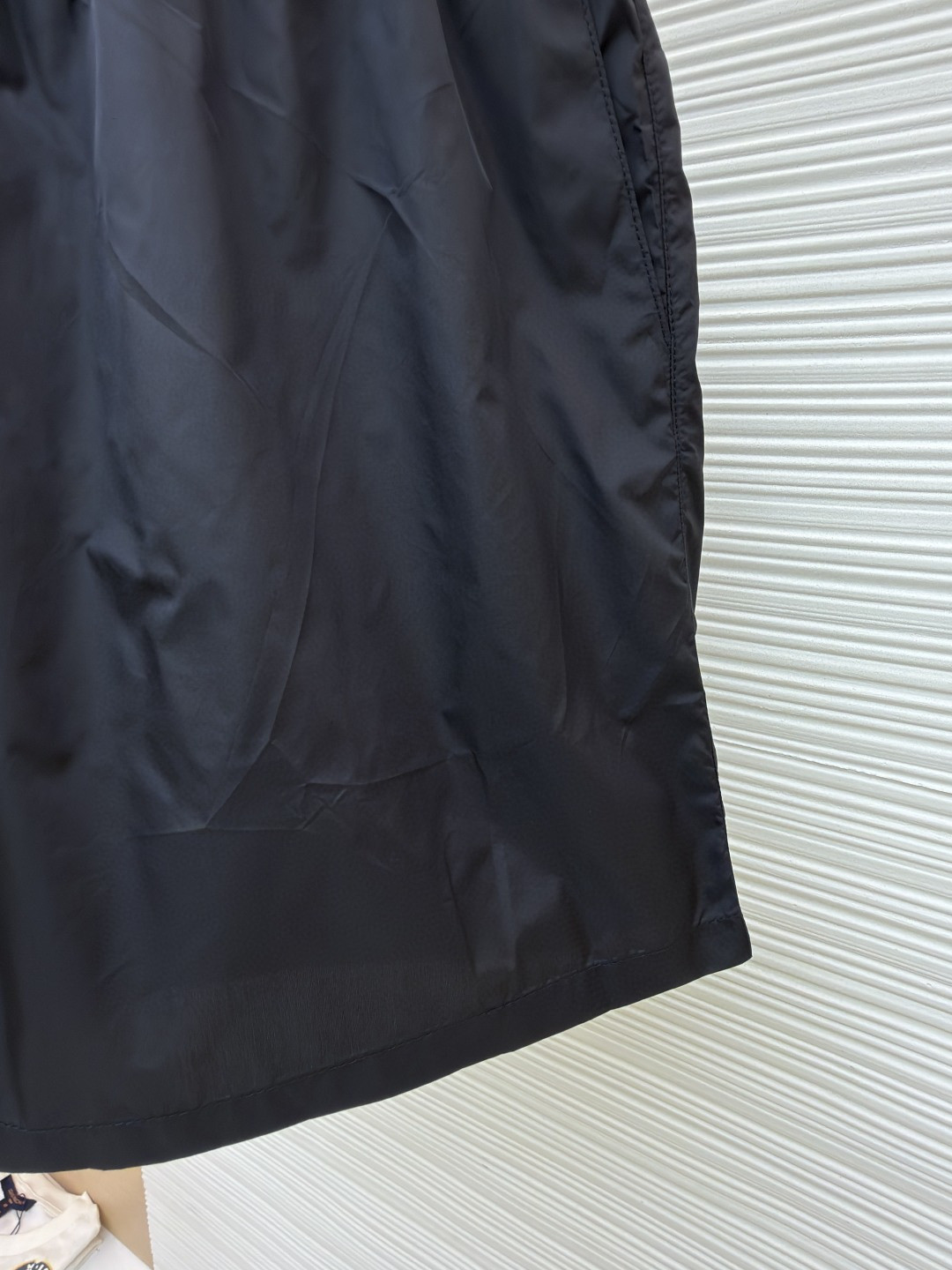 PRADA 普拉达 三角标尼龙松紧腰短裤 休闲裤 裤子 黑色 A5 UB372-1WQ9-F0002-S-OOO