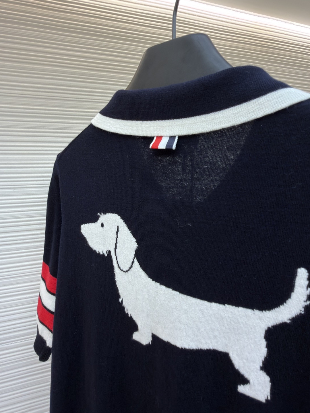 THOM BROWNE 背后小狗针织Polo衫 短袖 女款 白色 藏蓝色 B0 FKP137BY3036-100
