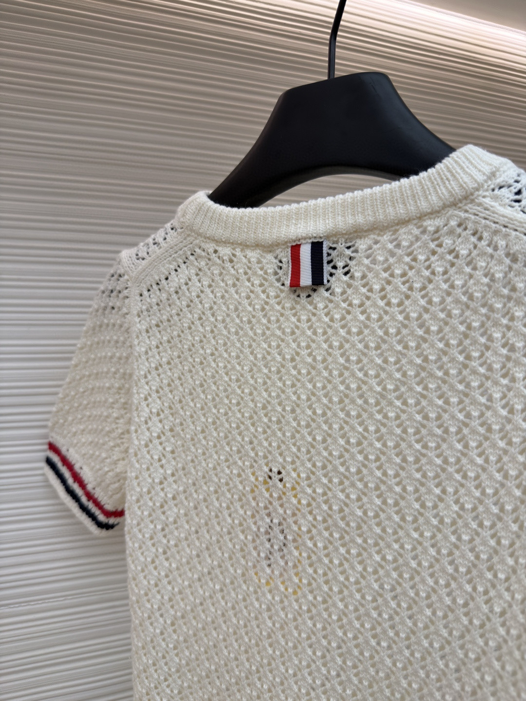 THOM BROWNE 条纹镂空圆领针织衫 短袖 T恤 灰色 蓝色 藏蓝色 粉色 白色 A7 FKA511A-Y306-2472