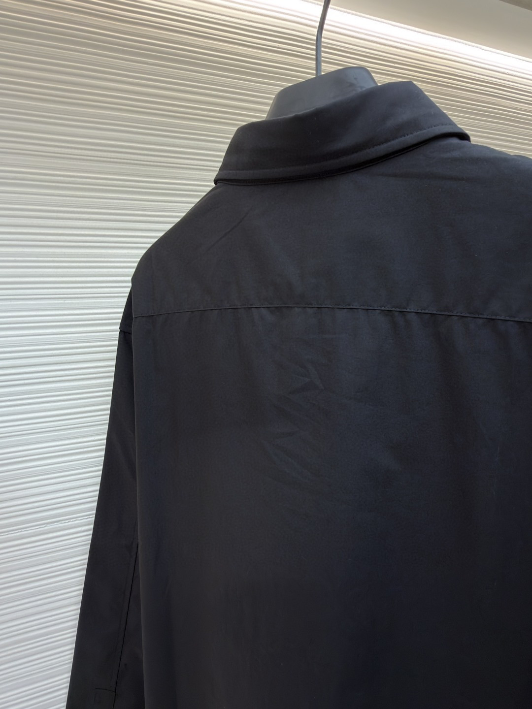 LOEWE 罗意威 口袋刺绣衬衫 外套 长袖 白色 黑色 B0 H526Y05WDX-2100