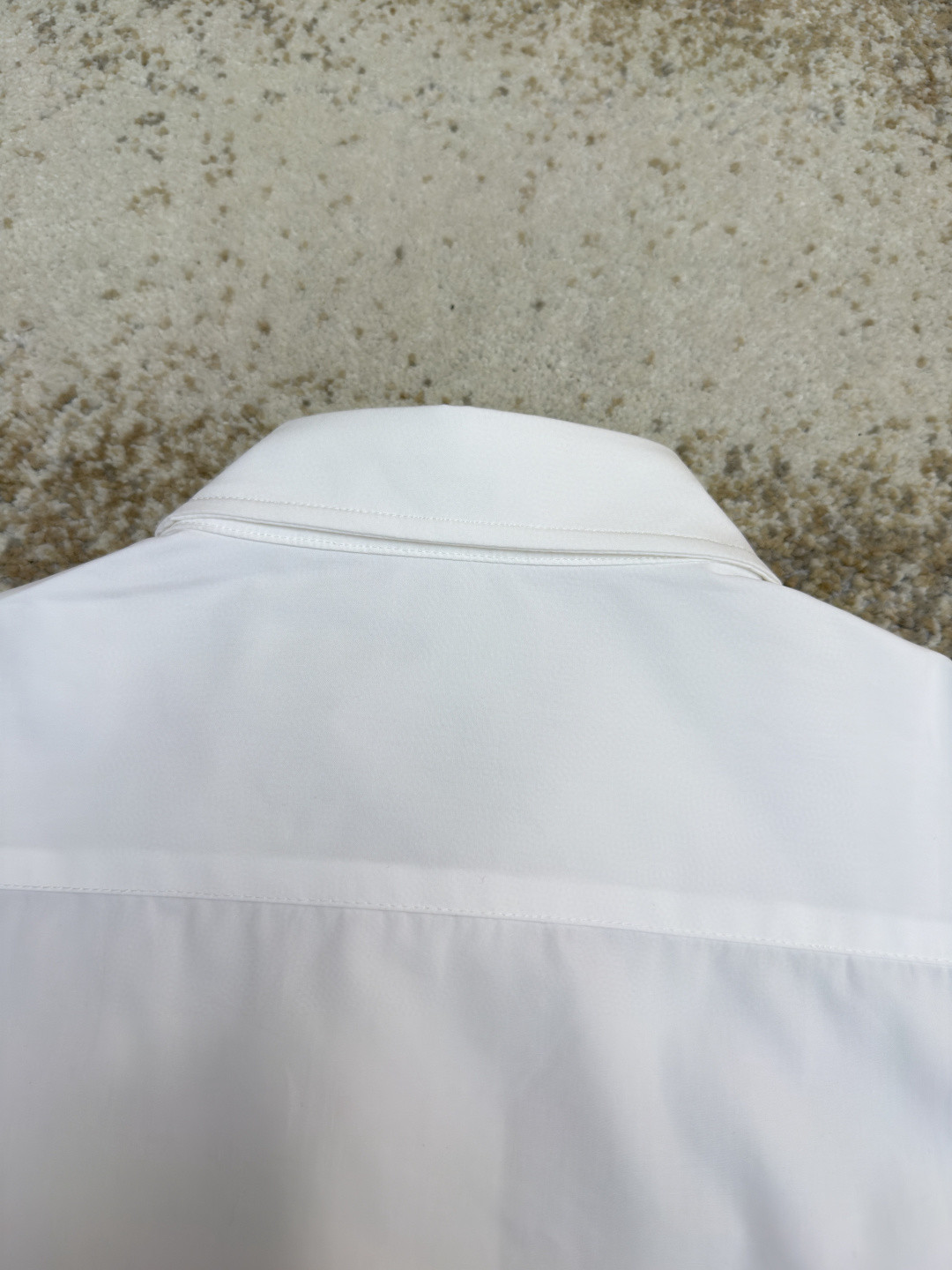 LOEWE 罗意威 口袋刺绣衬衫 外套 长袖 白色 黑色 B0 H526Y05WDX-2100